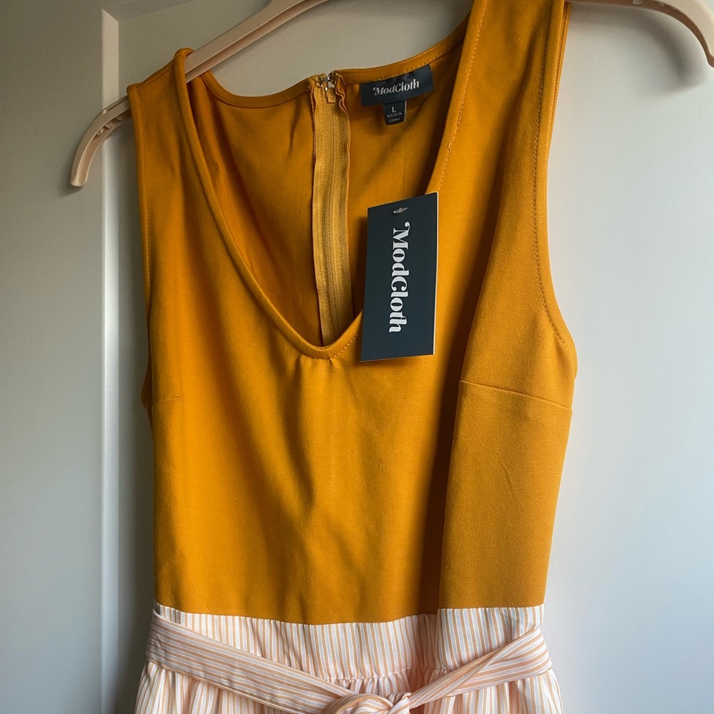 ModCloth Yellow Dress - Picture 2 of 5